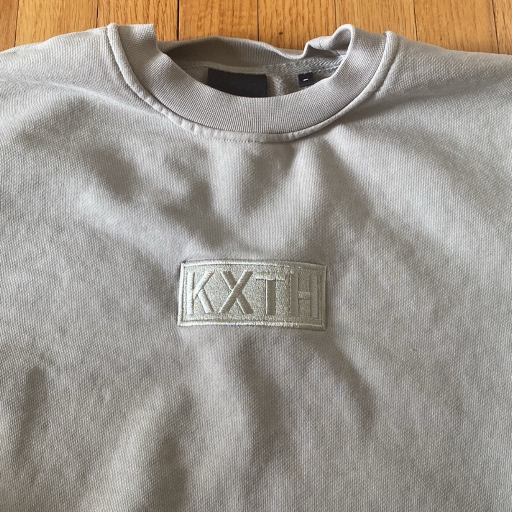 Kith Light Grey Cropped Sweatshirt